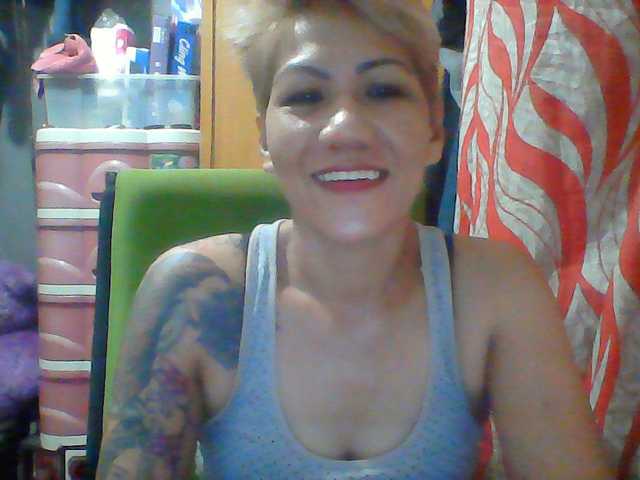 Rarra live cam on BongaCams