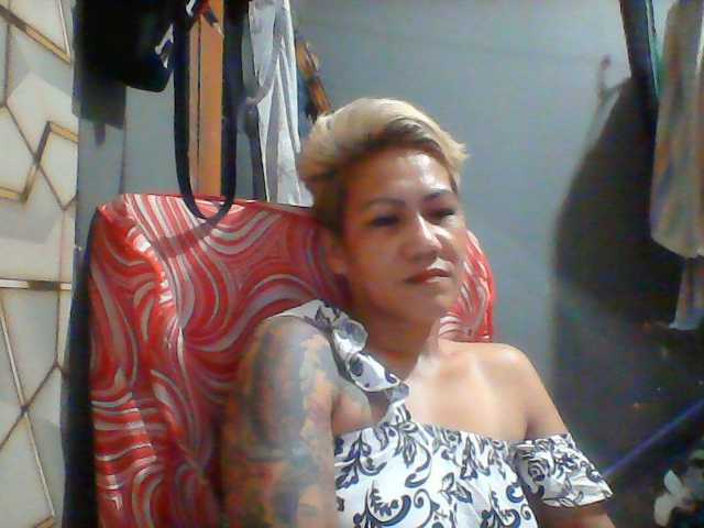 Rarra live cam on BongaCams