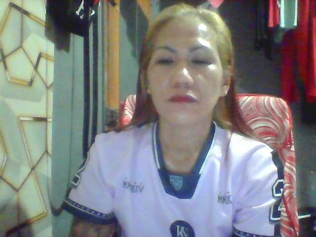 Rarra live cam on BongaCams