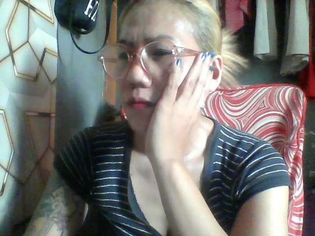 Rarra live cam on BongaCams