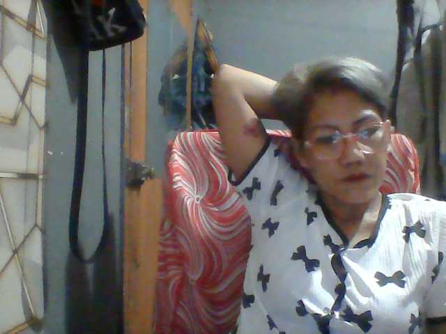 Rarra live cam on BongaCams