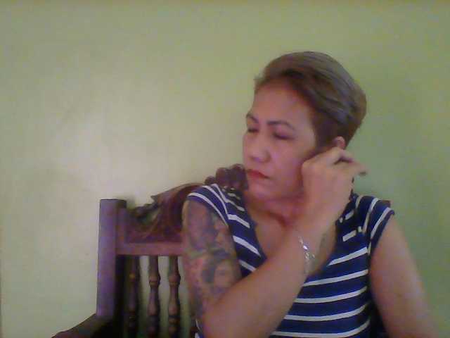 Rarra live cam on BongaCams
