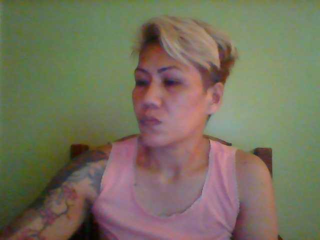 Rarra — live female cam