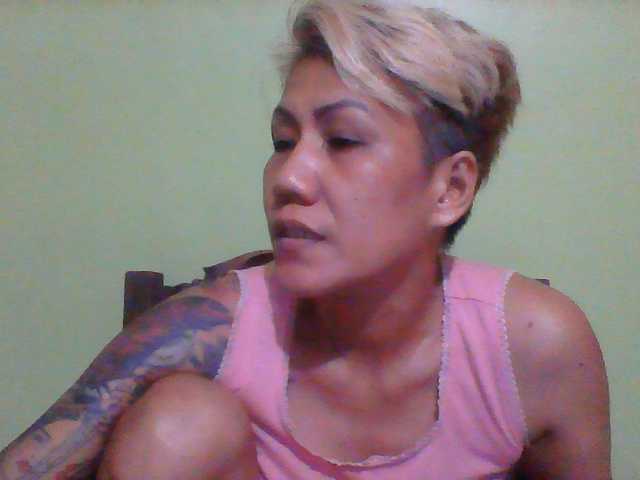 Rarra — live female cam