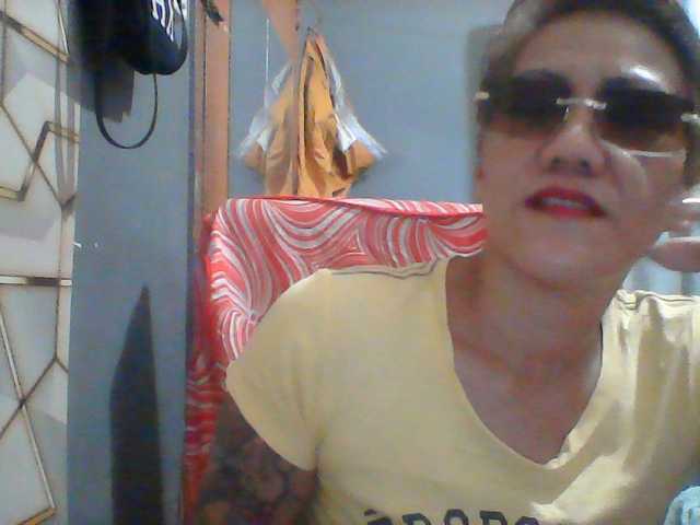 Rarra live cam on BongaCams