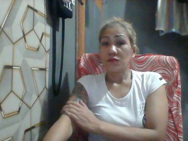 Rarra live cam on BongaCams