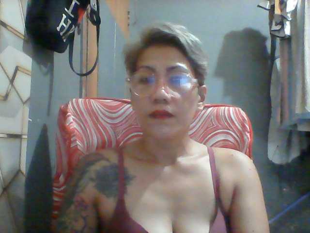 Rarra live cam on BongaCams