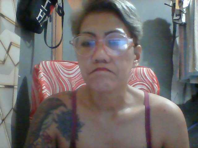 Rarra live cam on BongaCams