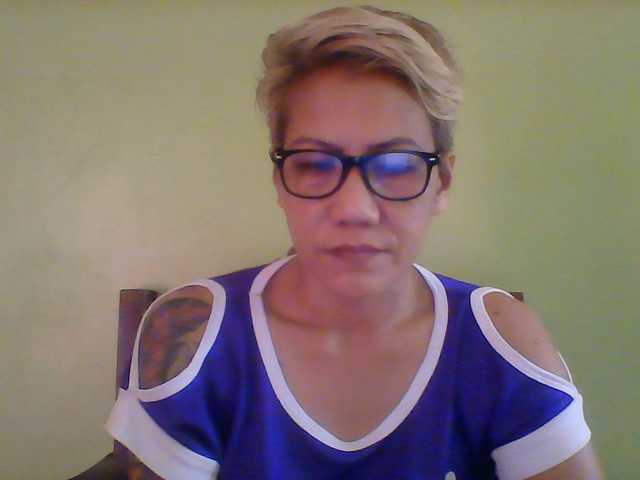 Rarra live cam on BongaCams