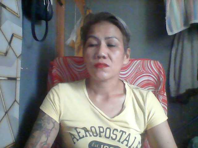 Rarra, en directo ahora en BongaCams