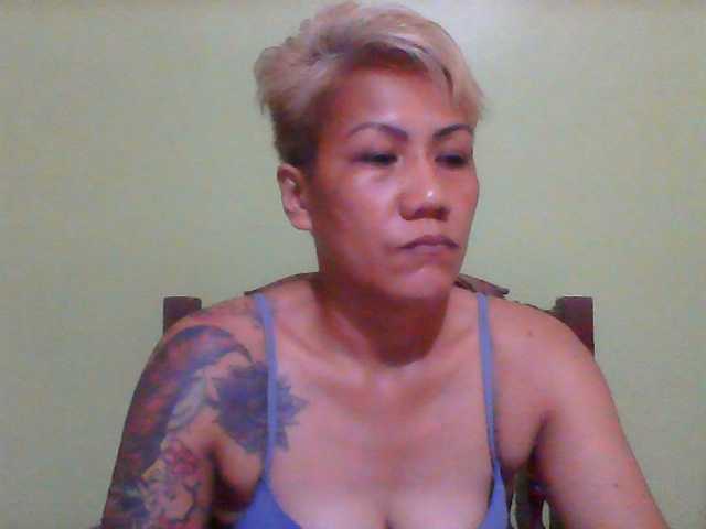 Rarra live cam on BongaCams
