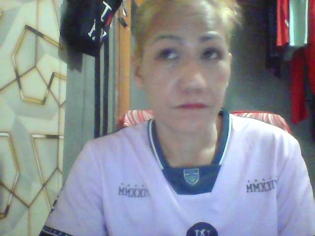 Rarra live cam on BongaCams