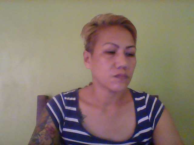 Rarra live cam on BongaCams