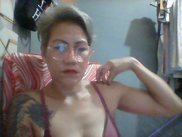 Rarra live cam on BongaCams