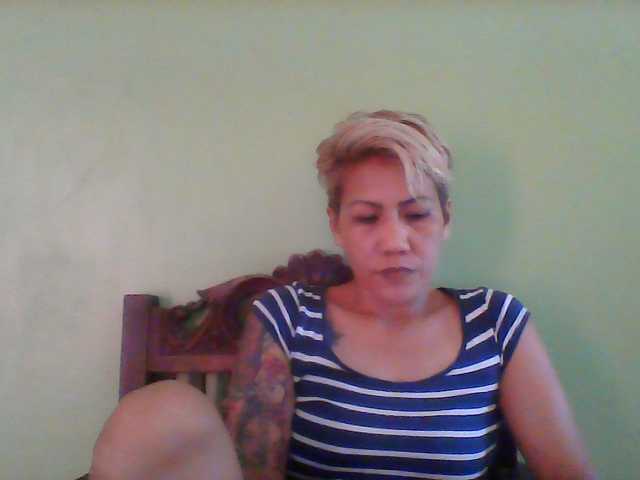 Rarra live cam on BongaCams
