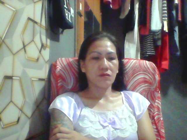 Rarra live cam on BongaCams