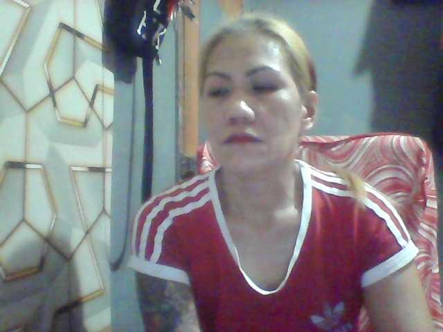 Rarra live cam on BongaCams