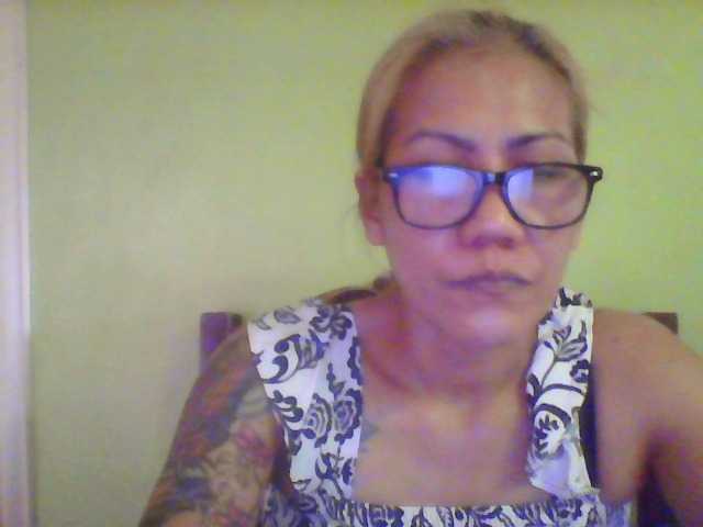 Rarra live cam on BongaCams