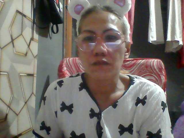 Rarra live cam on BongaCams