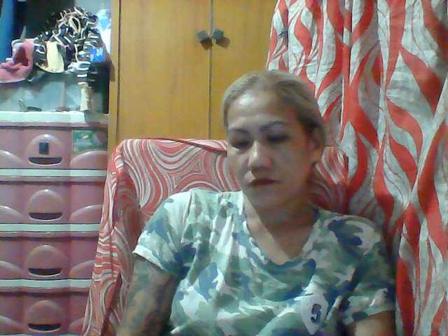 Rarra live cam on BongaCams