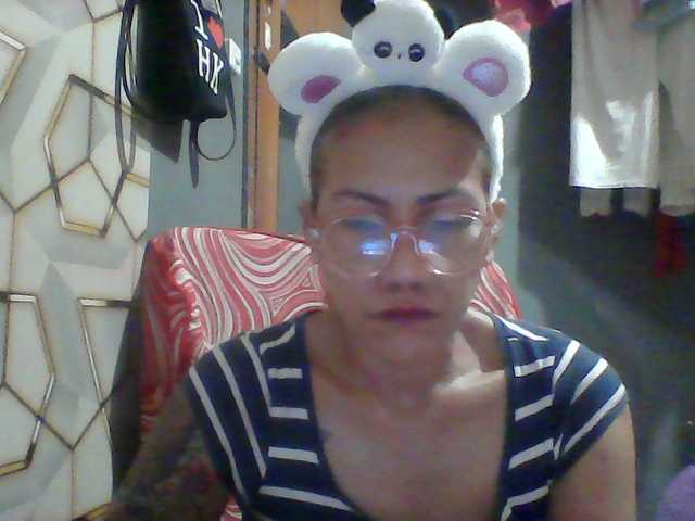 Rarra live webcam show