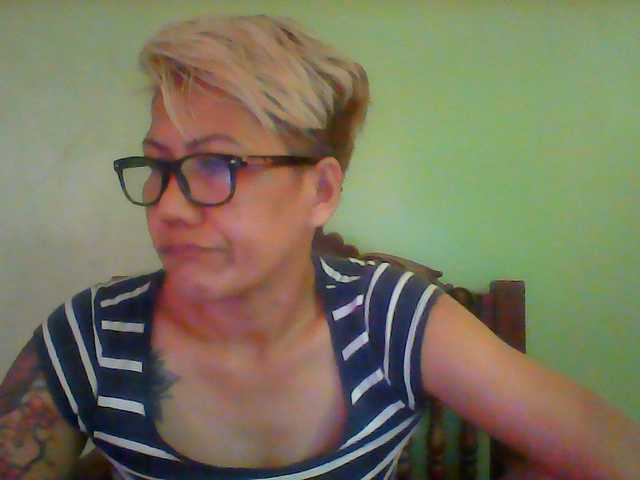 Rarra live cam on BongaCams