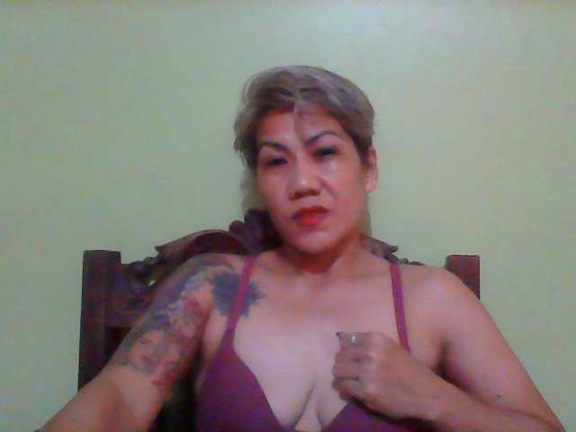 Rarra live cam on BongaCams