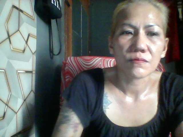 Rarra live cam on BongaCams