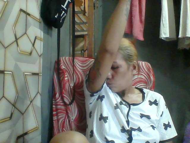 Rarra live webcam show