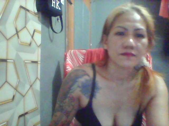 Rarra live cam on BongaCams