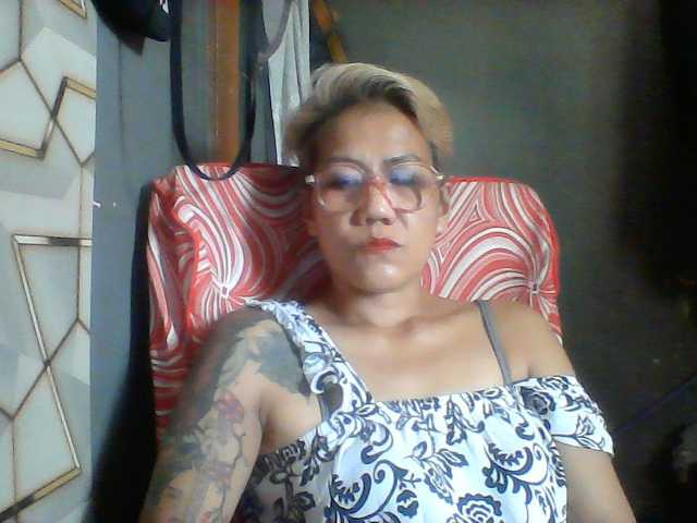 Rarra live cam on BongaCams