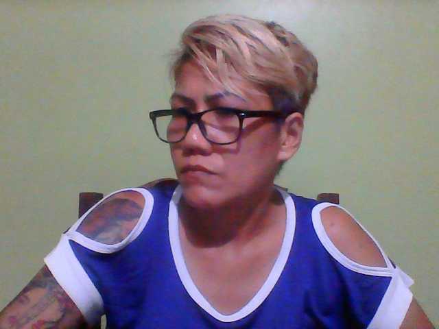 Rarra live cam on BongaCams