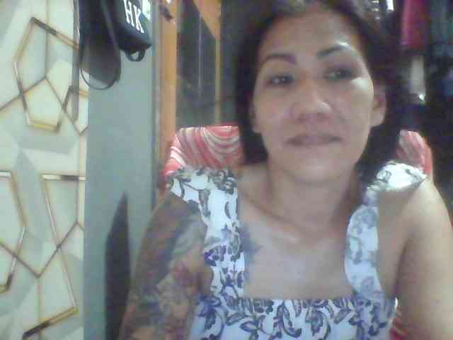 Rarra Live Webcam on BongaCams