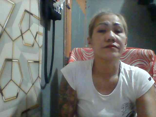 Rarra Live Webcam on BongaCams
