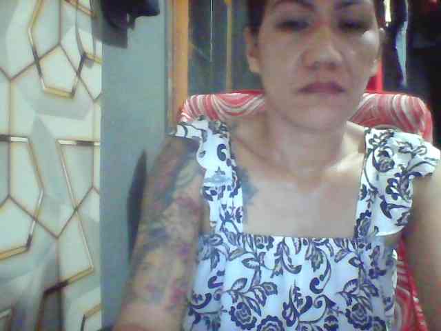 Rarra Live Webcam on BongaCams