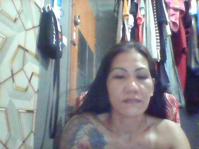 Rarra Live Webcam on BongaCams