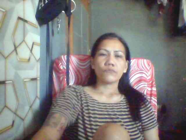 Rarra Live Webcam on BongaCams