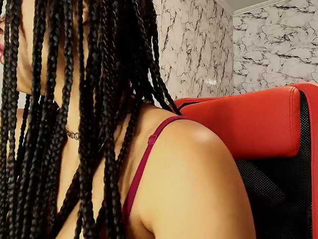 mommyjeva live cam on BongaCams