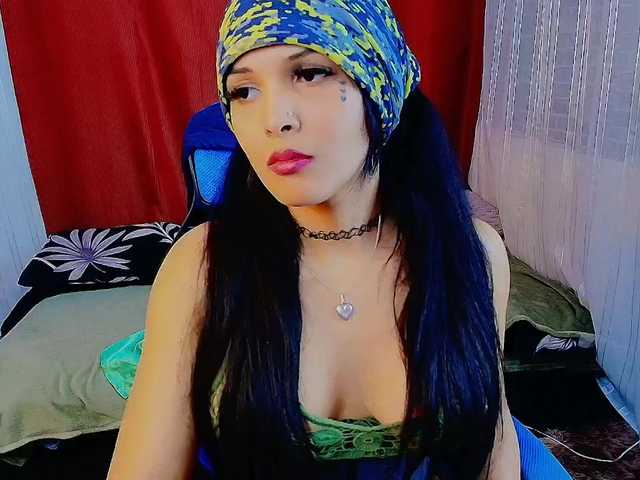mommyjeva live cam on BongaCams