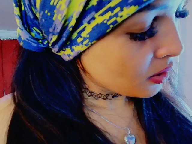 mommyjeva live cam on BongaCams
