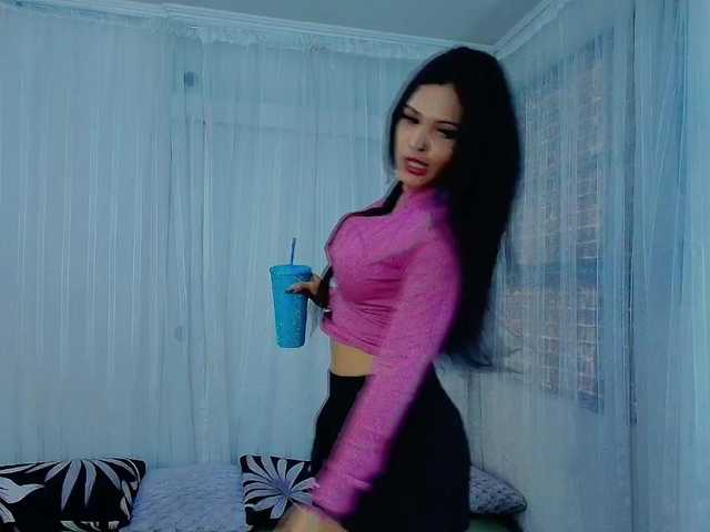 mommyjeva live cam on BongaCams