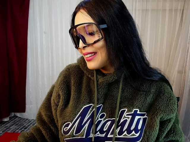 mommyjeva live cam on BongaCams