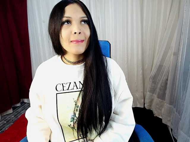 mommyjeva live cam on BongaCams