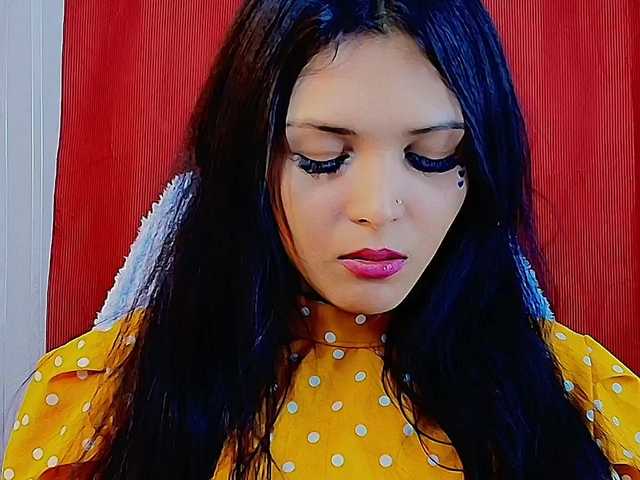 mommyjeva live cam on BongaCams
