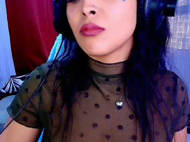 mommyjeva live cam on BongaCams