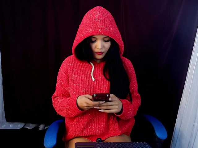 mommyjeva live cam on BongaCams