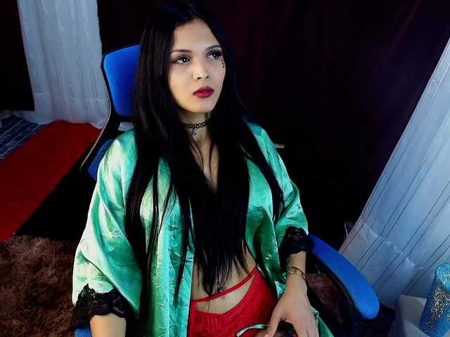 mommyjeva live cam on BongaCams