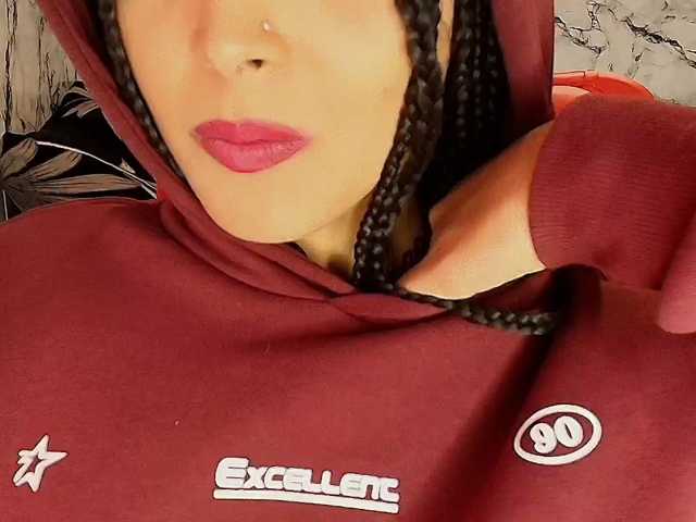 mommyjeva live cam on BongaCams