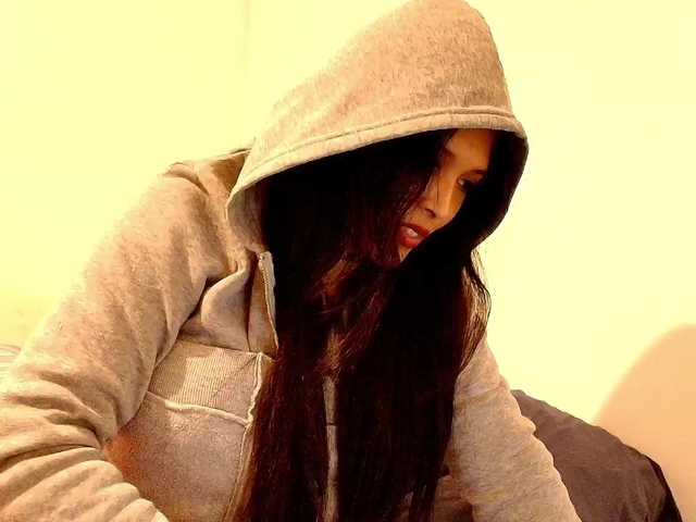 mommyjeva live cam on BongaCams