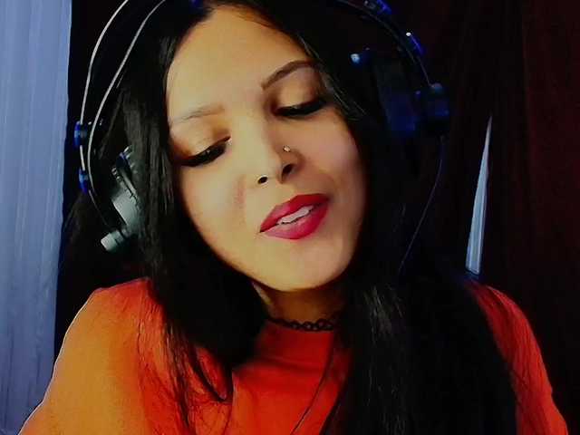 mommyjeva live cam on BongaCams